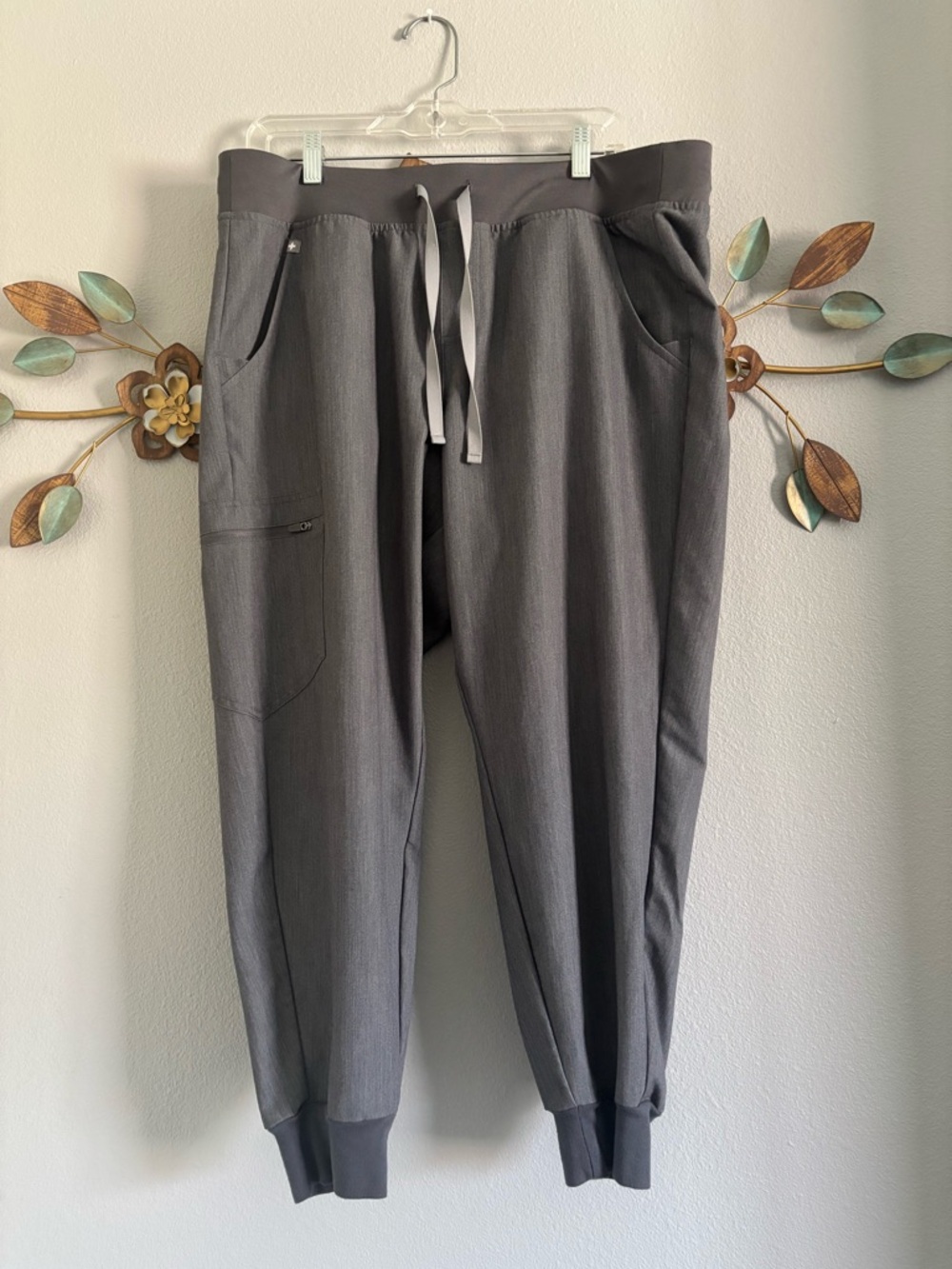 FIGS Zamora Jogger Scrub Pants Womens Large Petite Heather Gray W18SW2005P